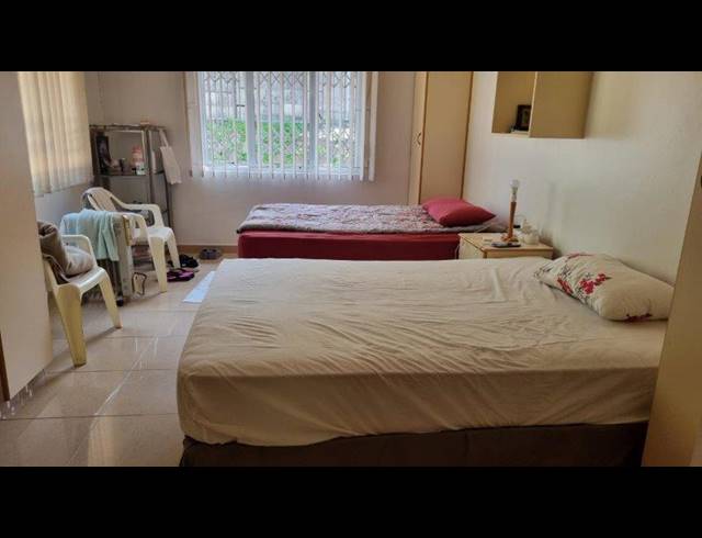 2 BEDROOM SIMPLEX FOR SALE IN ESCOMBE